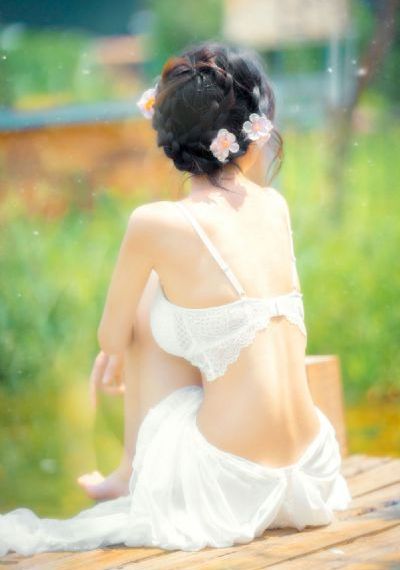 日韩美女性爱网站_剧情片HD高清在线观看