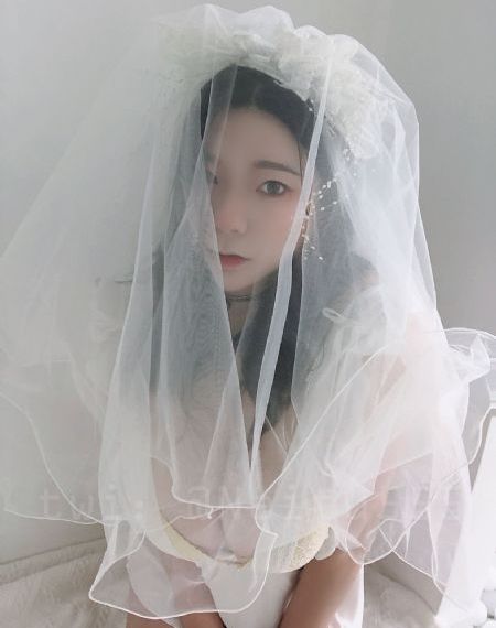 爆乳女教师韩国_BD手机免费观看完整