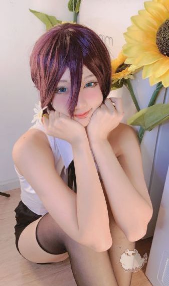 小美女洗澡无遮挡_超清神马在线观看