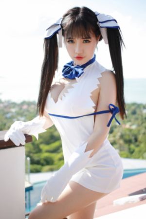 双腿举高靠墙上_国产剧免费观看超清