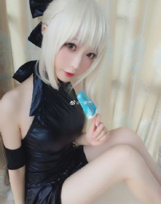 吃饭时某处还在做H_超清在线观看完整版